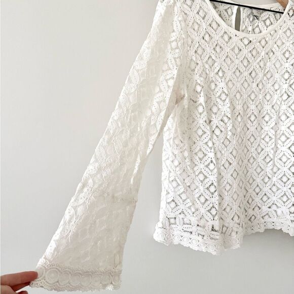 A New Day Long Flare Sleeve Sheer Shirt Lace Top in White Size XXL - Picture 2 of 6